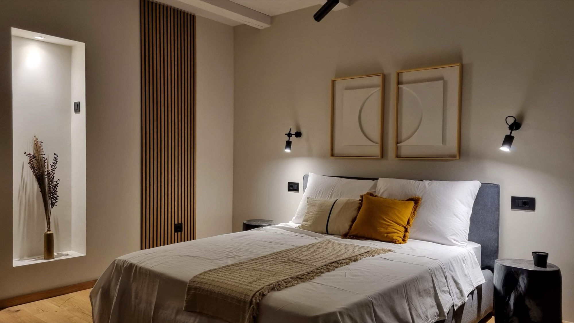 Bedroom 1 — overview