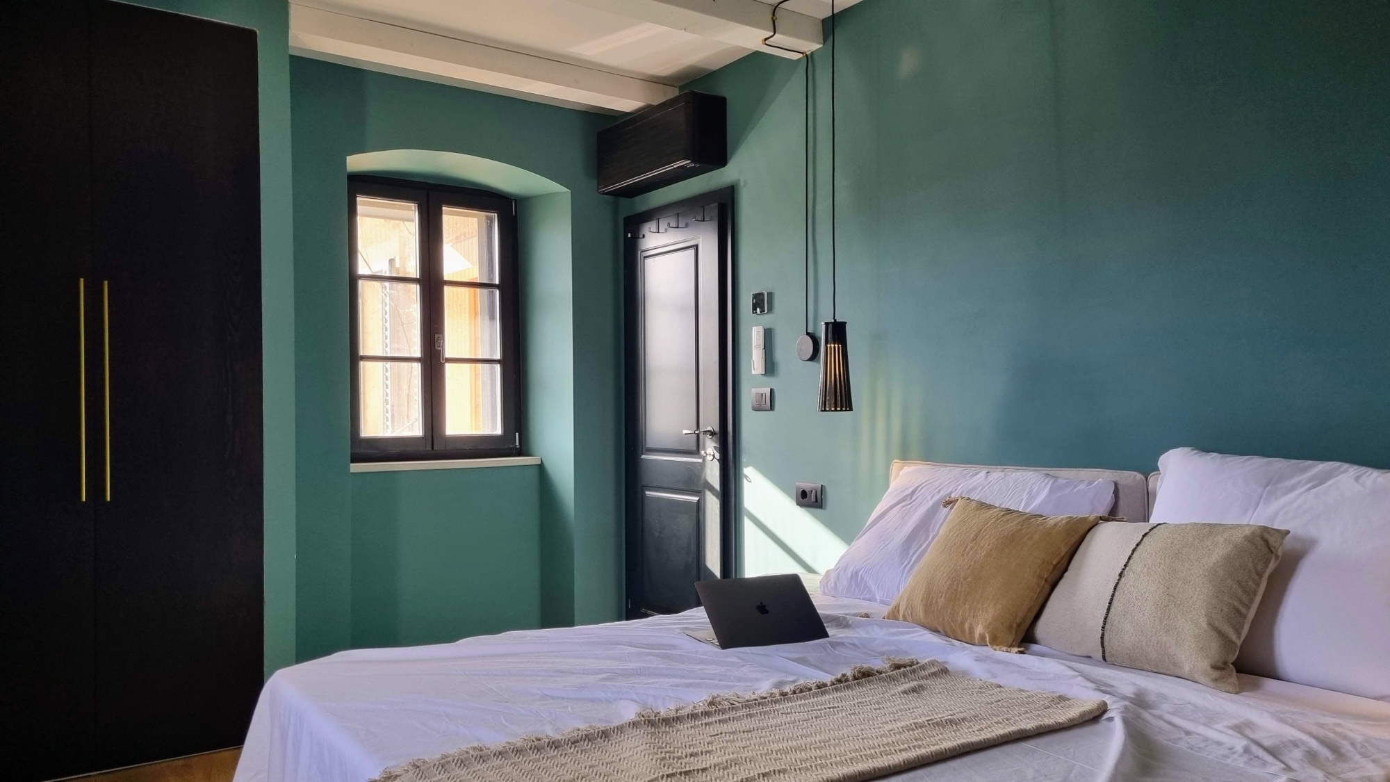 Bedroom 2 — king bed