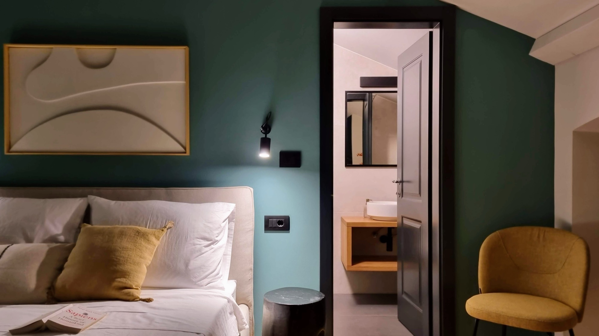 Bedroom 4 — overview