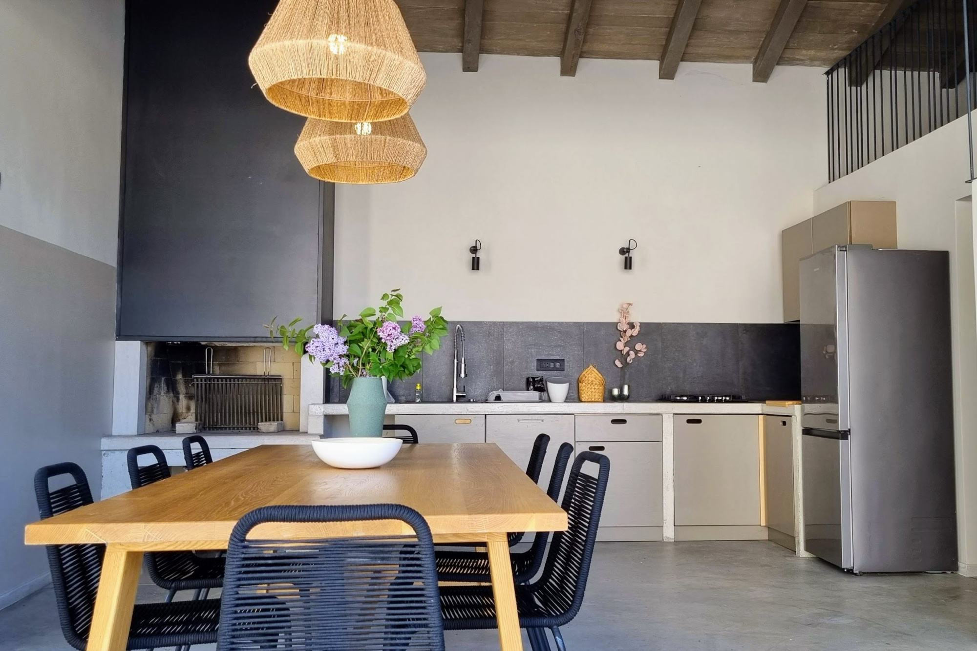 Outdoor kitchen and grill